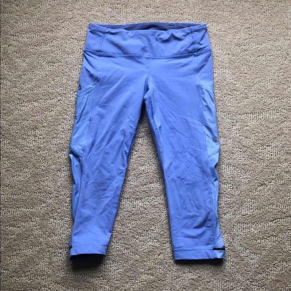 Lululemon Cut the Crop Leggings Lullaby Size 4 - Picture 2 of 6